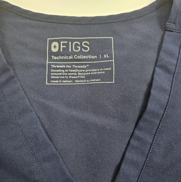 Figs Navy Blue Catarina One Pocket Top Size XL - Picture 3 of 6